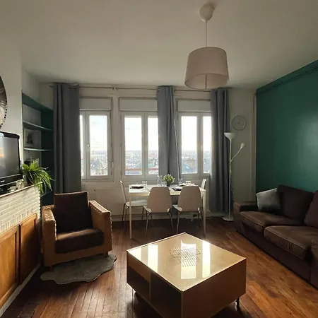 42m2 - Vieux Marché 8 Min *